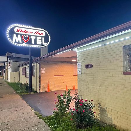 Deluxe Inn Motel Детройт Экстерьер фото